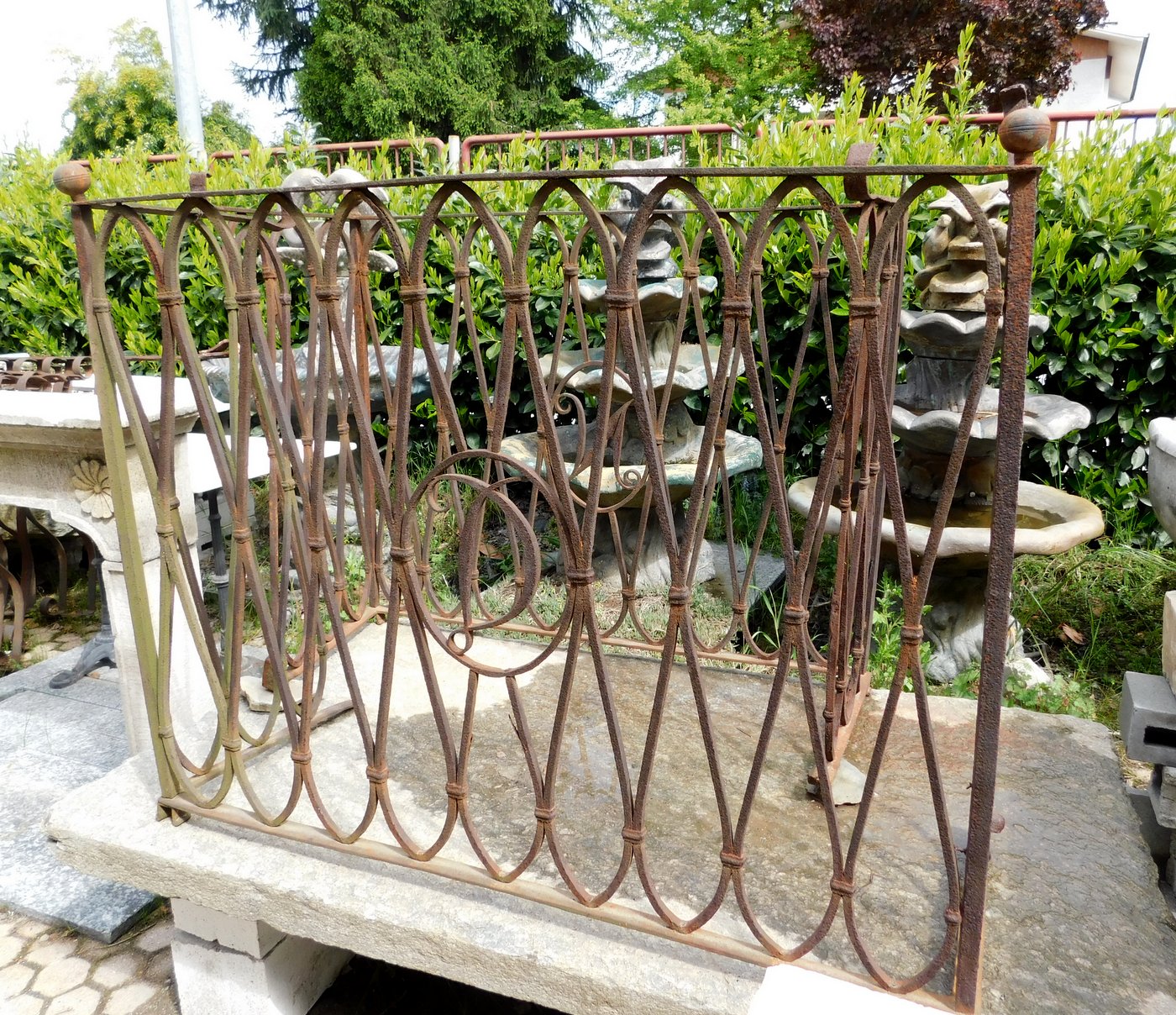 dars322 n. 2 rampes de balcon, dim. 120 x h 95 cm, prof. 40/45 cm